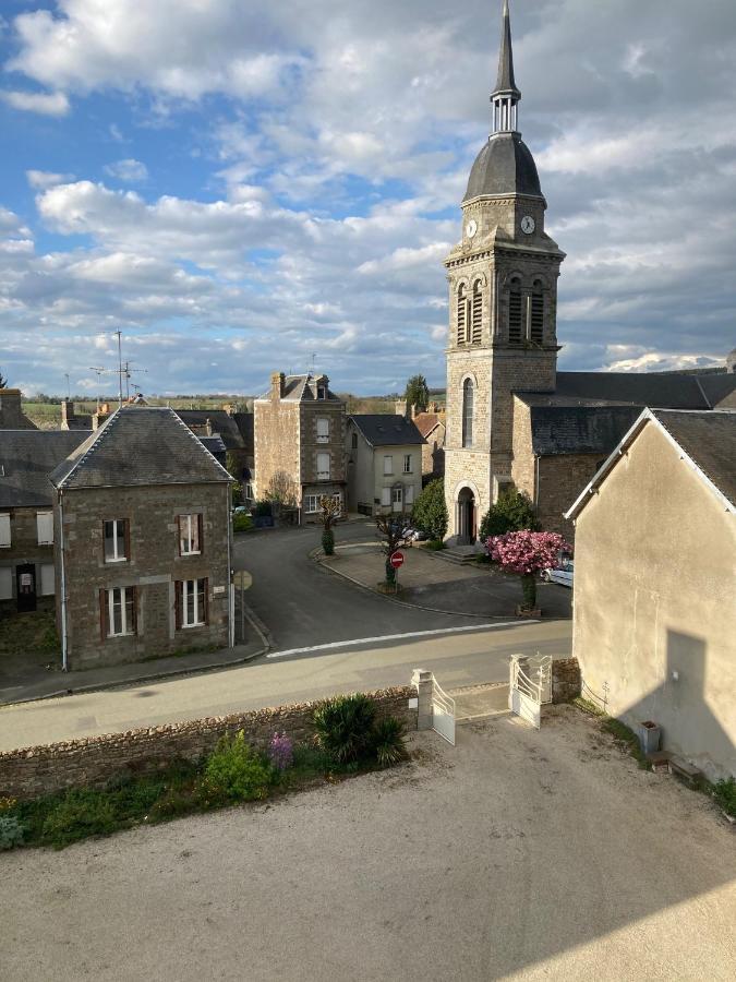 Maison D'Hotes La Doucelle Culture Et Bien-Etre Lignieres-Orgeres المظهر الخارجي الصورة