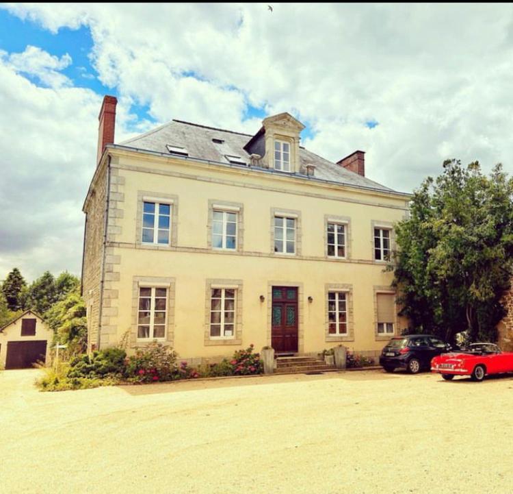 Maison D'Hotes La Doucelle Culture Et Bien-Etre Lignieres-Orgeres المظهر الخارجي الصورة